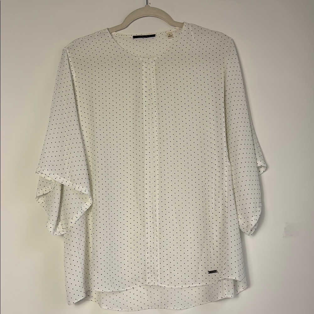 T Tahari Cream Blouse Polka Dot 3/4 Sleeves and Mandarin Collar Size Medium